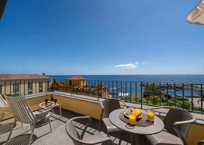 Fort Of Old Town Apartments By Ourmadeira